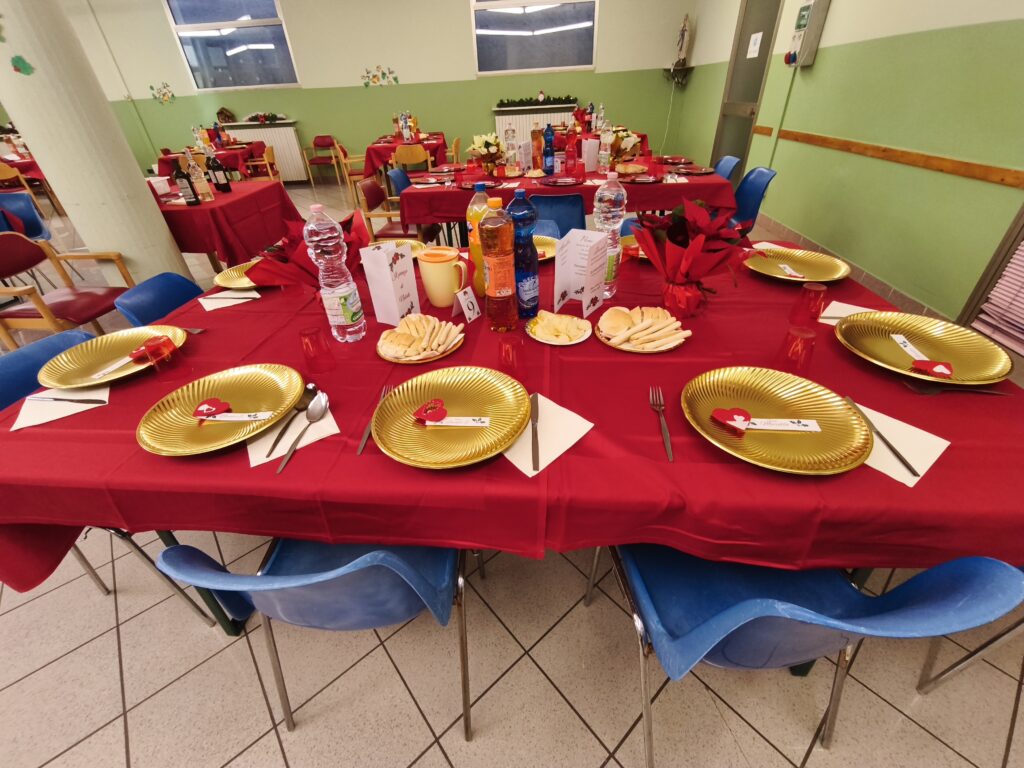 FESTA DI NATALE IN CASA DI RIPOSO